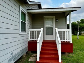 318 Melton St in Magnolia, TX - Building Photo - Building Photo
