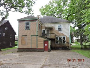 260 N Heights Ave in Youngstown, OH - Building Photo - Building Photo