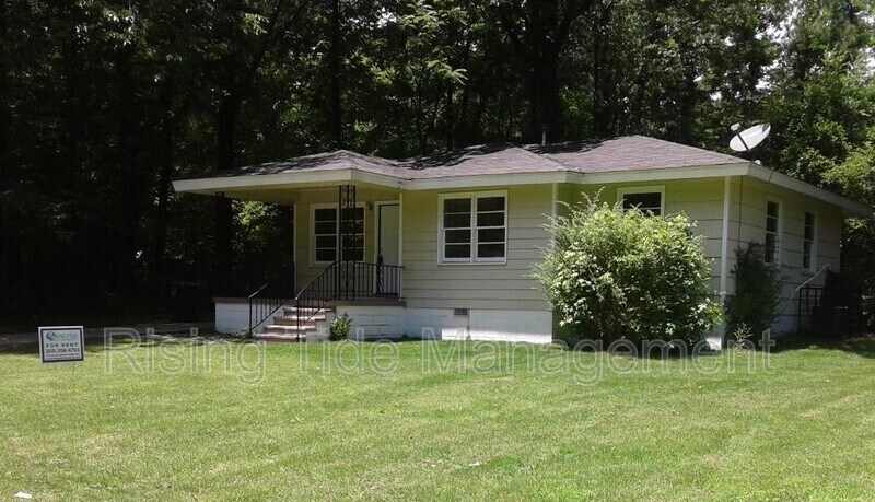 104 16th Terrace NE in Center Point, AL - Building Photo