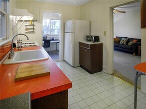 1197 Stillwood Dr NE in Atlanta, GA - Building Photo - Building Photo