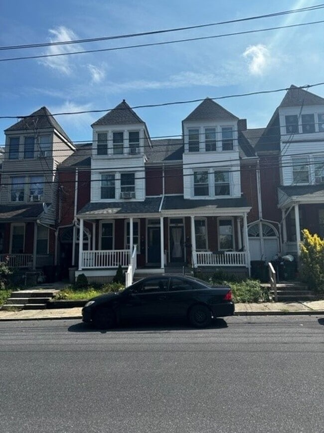 property at 328 New Holland Ave