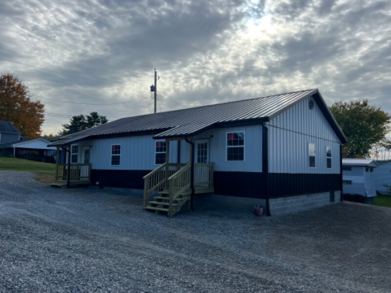 932 Cosby St in West Union, OH - Building Photo