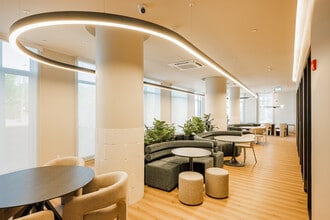 Monarc Collection in Montréal, QC - Foto de edificio - Building Photo