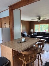 893 Bucksport Rd in Ellsworth, ME - Foto de edificio - Building Photo