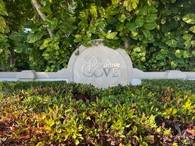 Paradise Cove at Palm Beach Lakes
