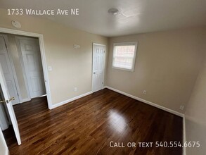 1733 Wallace Ave NE in Roanoke, VA - Building Photo - Building Photo