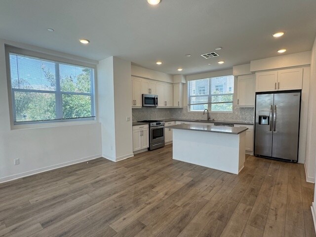 10462 Harlow Cir in San Diego, CA - Foto de edificio