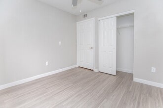 Tides at Cheyenne in Las Vegas, NV - Building Photo - Building Photo