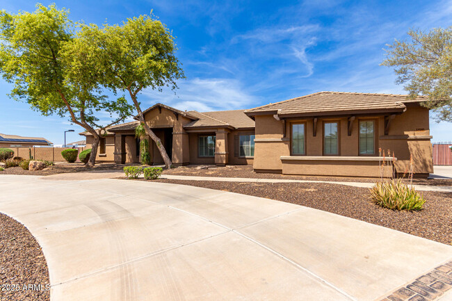 property at 14188 W Hope Dr