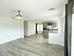 10921 SW 30th Ave in Ocala, FL - Building Photo - Building Photo