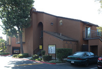 Tuscany Ridge Apartments in Lodi, CA - Foto de edificio - Building Photo