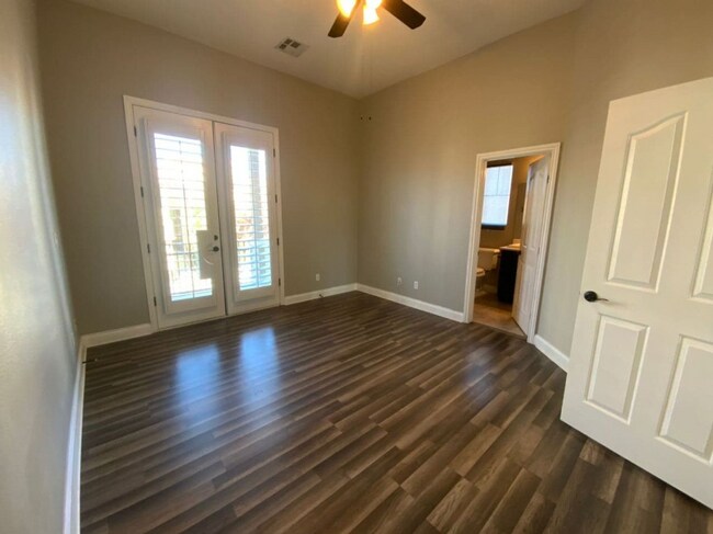 9837 Black Mulberry St in Las Vegas, NV - Building Photo - Building Photo