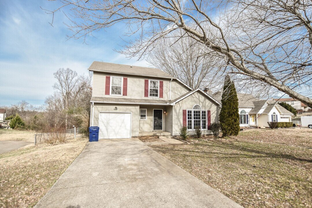 497 Steffi St in Clarksville, TN - Building Photo