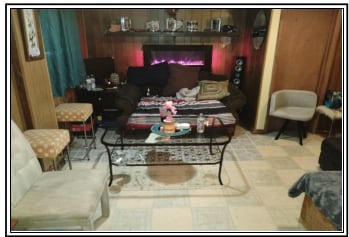 property at 122 E Vidas Ave