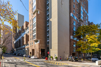 Westview in New York, NY - Building Photo - Building Photo