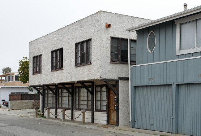 1132 Hingham Ln in Ventura, CA - Foto de edificio - Building Photo