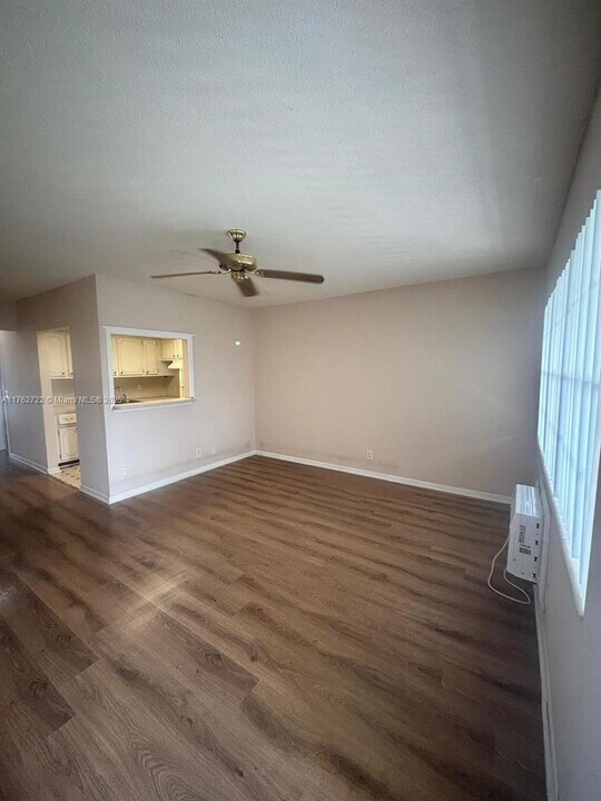 166 Easthampton G in West Palm Beach, FL - Building Photo