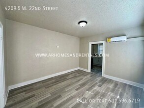 4209.5 W 22nd St in Little Rock, AR - Building Photo - Building Photo