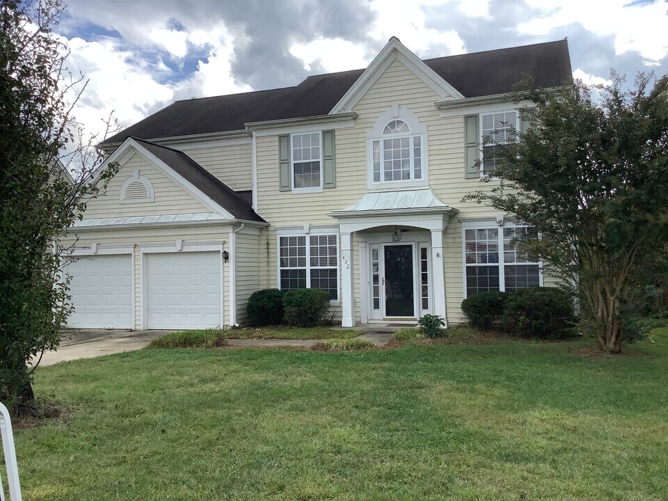 1432 Cantwell Ct in High Point, NC - Building Photo