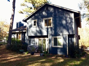 1356 Bridgeson Ct in Norcross, GA - Building Photo - Building Photo