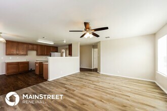 823 Creek Gate in San Antonio, TX - Building Photo - Building Photo