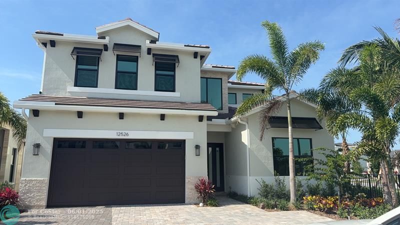 12526 Solana Bay Cir in Palm Beach Gardens, FL - Building Photo