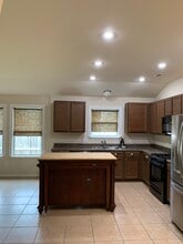 15327 English River Loop in Leander, TX - Building Photo - Building Photo