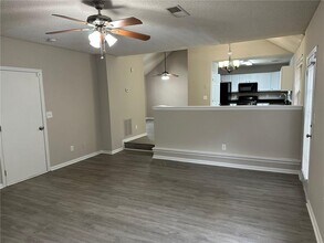 6558 Pole Creek Dr in Lithonia, GA - Building Photo - Building Photo