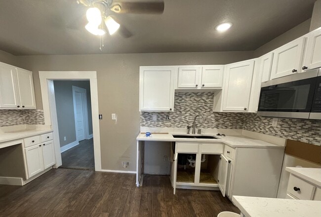 203 W Purdom in Alvarado, TX - Building Photo - Building Photo