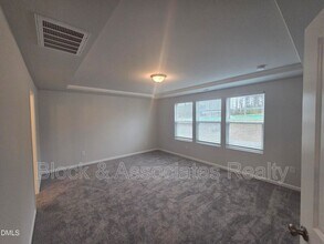 109 Sea Cave Ln in Raleigh, NC - Building Photo - Building Photo