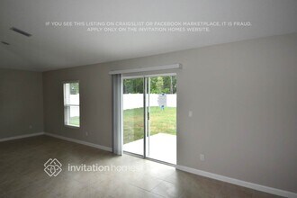 1814 SE Genaro Terrace in Port St. Lucie, FL - Foto de edificio - Building Photo