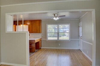 3741 E 30th St in Tulsa, OK - Foto de edificio - Building Photo