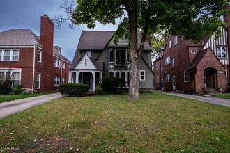 18405 Newell Rd in Shaker Heights, OH - Building Photo - Building Photo