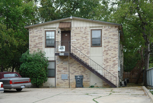 4614 Gurley Ave Apartments