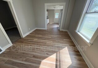 706 Davis St in Fort Wayne, IN - Building Photo - Building Photo