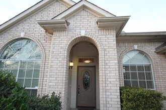 10234 Wildwood Park Ln in Houston, TX - Building Photo - Building Photo