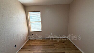 9856 W Salter Dr in Peoria, AZ - Building Photo - Building Photo