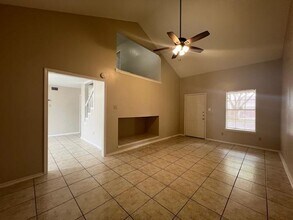 8801 McPherson Rd in Laredo, TX - Building Photo - Building Photo