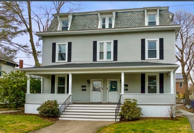 15 Emerson St, Unit 2