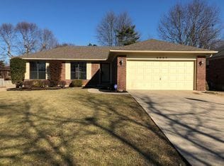 2807 Dandor Rd in Louisville, KY - Building Photo - Building Photo