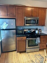 61 Frederick Ave, Unit 61 in Medford, MA - Foto de edificio - Building Photo