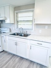 126 S Brightleaf Blvd in Smithfield, NC - Building Photo - Building Photo
