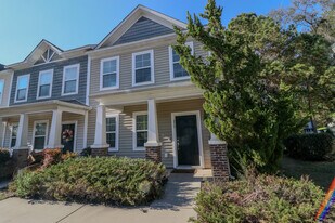 215 Favorite Dr in Lexington, SC - Building Photo