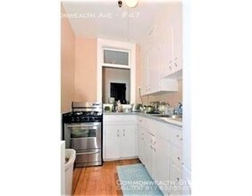 1949 Commonwealth Avenue-Unit -#47 in Boston, MA - Building Photo - Building Photo