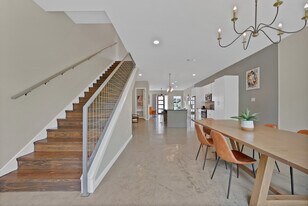 4635 Calmont Ave in Fort Worth, TX - Building Photo