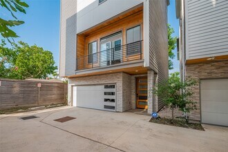 1305 E 27th St in Houston, TX - Building Photo - Building Photo