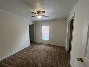 2223 N Ramsey Ave in Springfield, MO - Building Photo - Building Photo