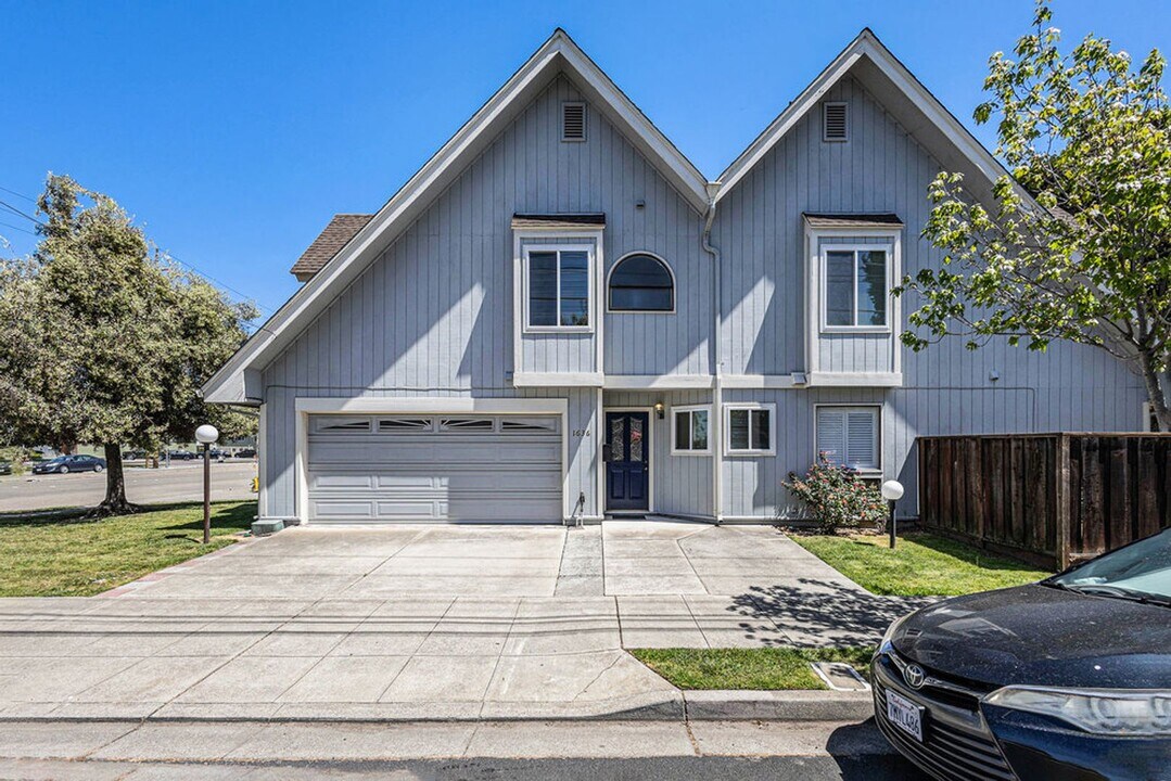 1636 4th St in Alameda, CA - Building Photo