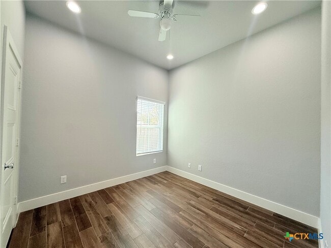 property at 1128 Magnolia St