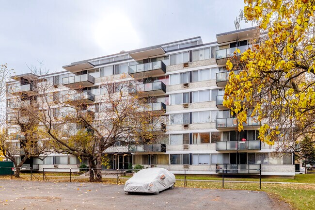 7448 Kingsley in Côte-St-Luc, QC - Building Photo - Building Photo